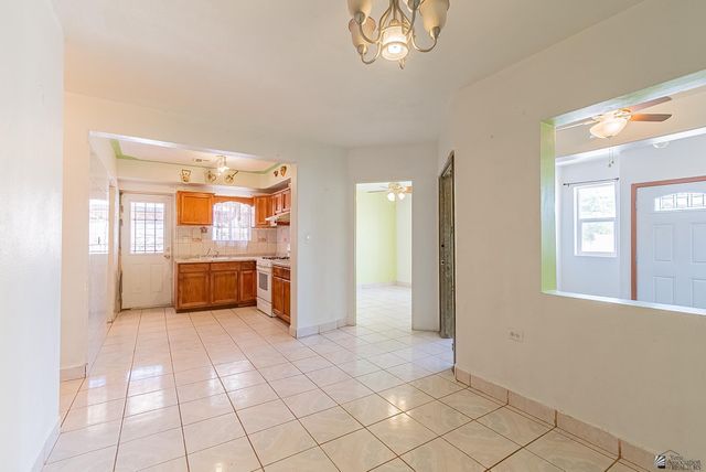 1612 E Constitution St, San Luis, AZ 85349