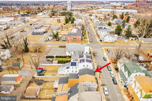 244 CONOVER ST, Burlington, NJ 08016