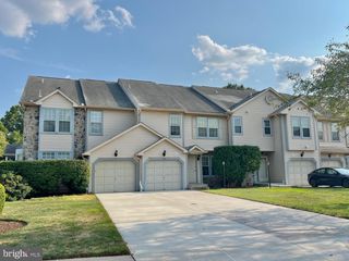 82 CASTLETON RD, Princeton, NJ 08540