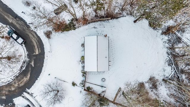 30 Barquentine Dr, Plymouth, MA 02360