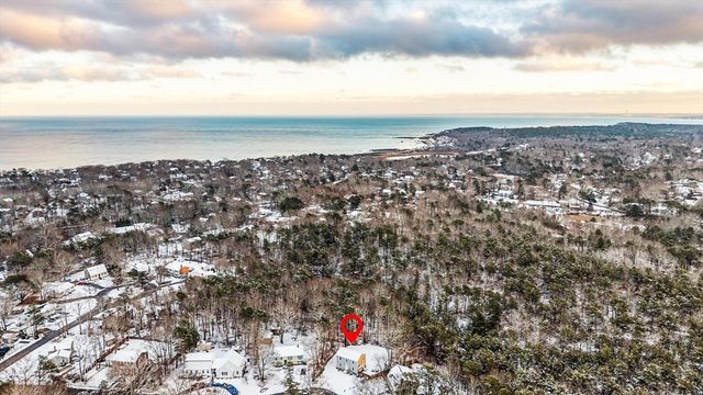 30 Barquentine Dr, Plymouth, MA 02360