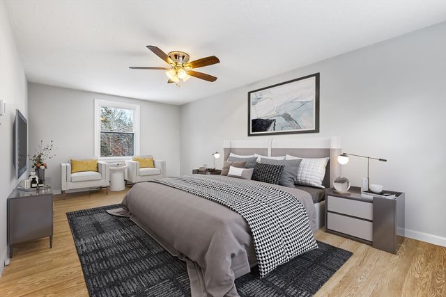 30 Barquentine Dr, Plymouth, MA 02360