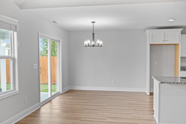 248 Fieldstone Ln, Springfield, TN 37172