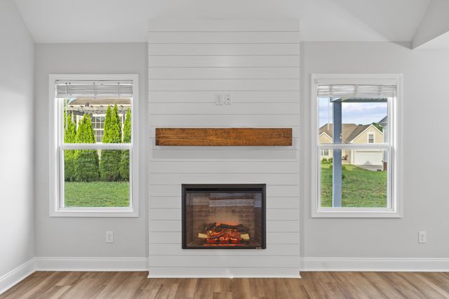 248 Fieldstone Ln, Springfield, TN 37172