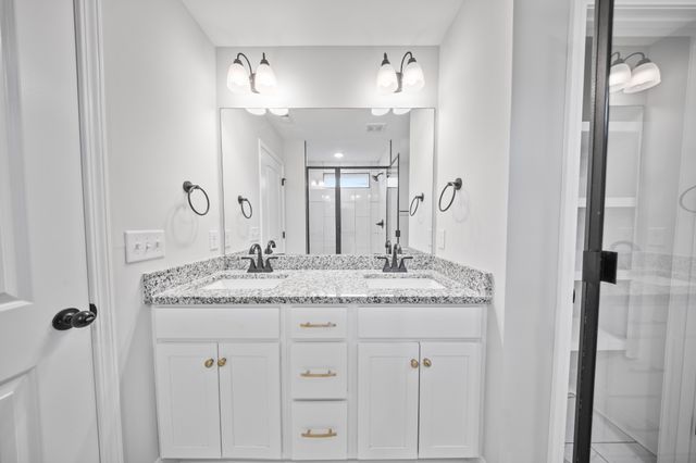 248 Fieldstone Ln, Springfield, TN 37172