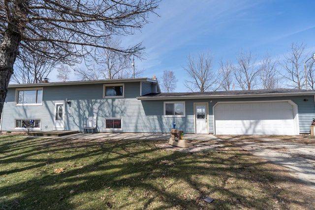 W2802 Carter Road, Markesan, WI 53946