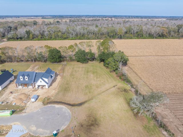 5302 Belvedere East Drive, Youngsville, LA 70592