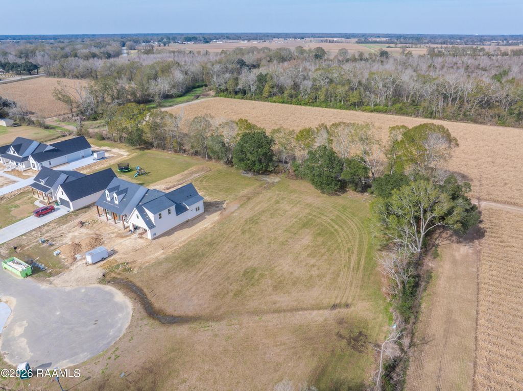 5302 Belvedere East Drive, Youngsville, LA 70592