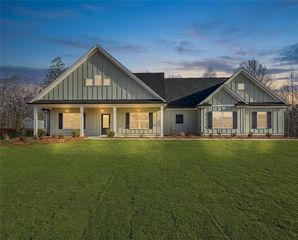 16 Odgers Trail, Dawsonville, GA 30534