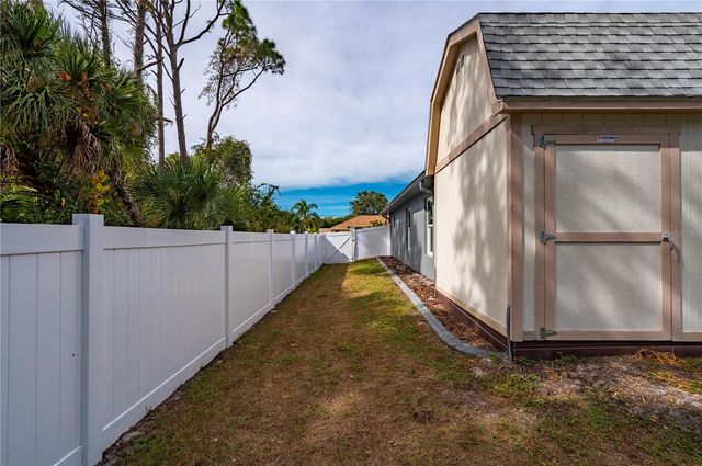 5250 SUNNYVALE ROAD, North Port, FL 34288