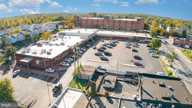 3421 CLIFTON AVE, Baltimore, MD 21216