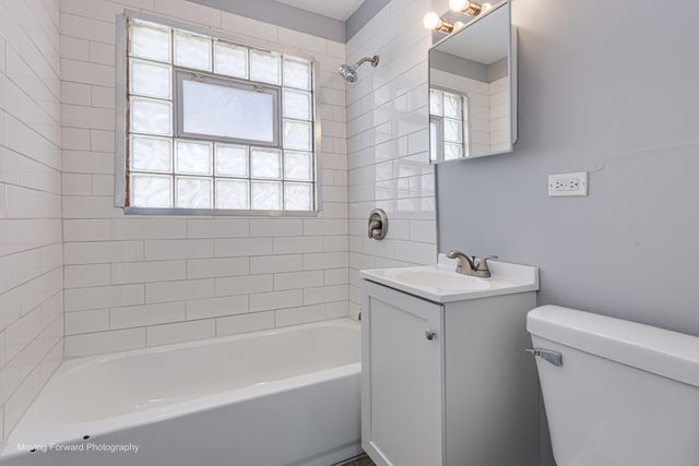 14034 S Saginaw Avenue, Burnham, IL 60633