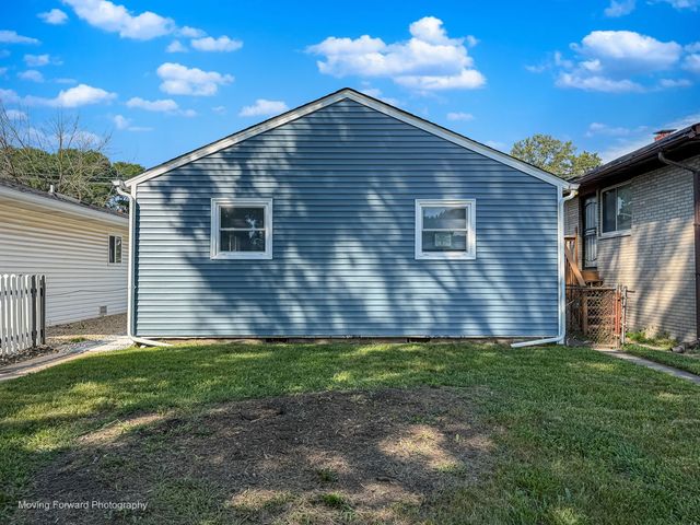 14034 S Saginaw Avenue, Burnham, IL 60633