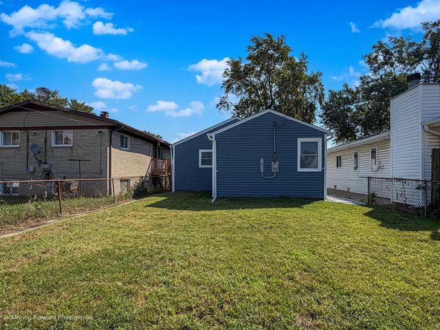 14034 S Saginaw Avenue, Burnham, IL 60633