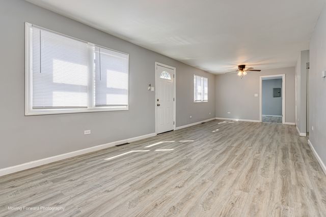 14034 S Saginaw Avenue, Burnham, IL 60633
