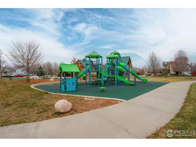 1215 Fairfield Ave, Windsor, CO 80550