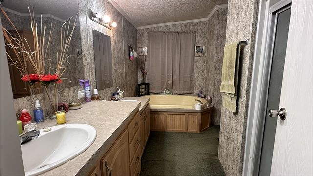 1440 Mustang Loop, Madisonville, TX 77864