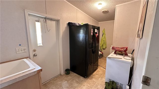 1440 Mustang Loop, Madisonville, TX 77864