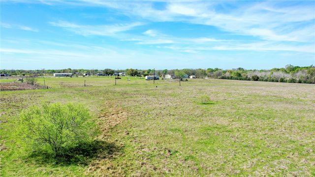 1440 Mustang Loop, Madisonville, TX 77864