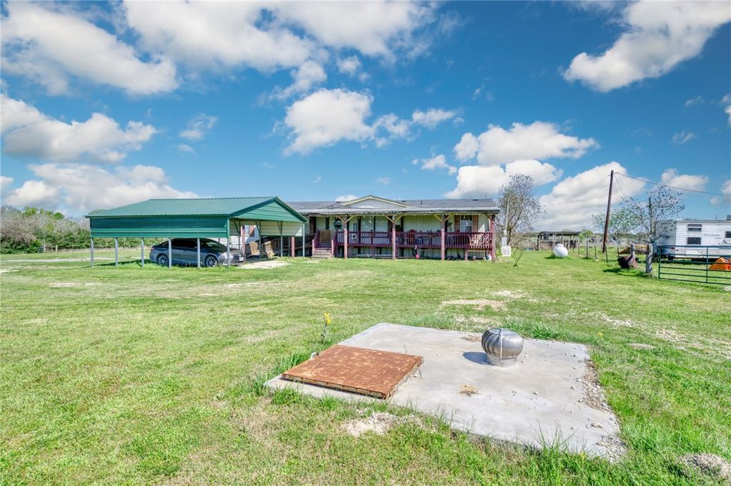 1440 Mustang Loop, Madisonville, TX 77864 — photo 4