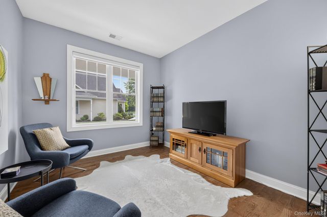 1 Maggie May Way, Cold Spring, NY 10516