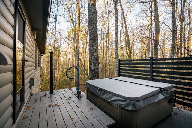 31 Highland Hammock Drive, Blue Ridge, GA 30513