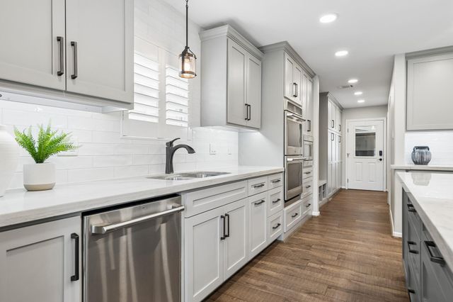 1022 Martin Street, Houston, TX 77018