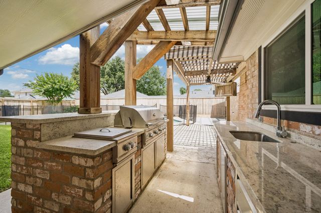 1022 Martin Street, Houston, TX 77018