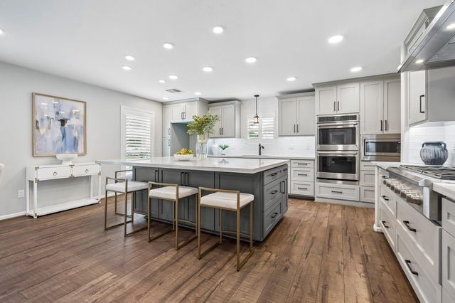 1022 Martin Street, Houston, TX 77018