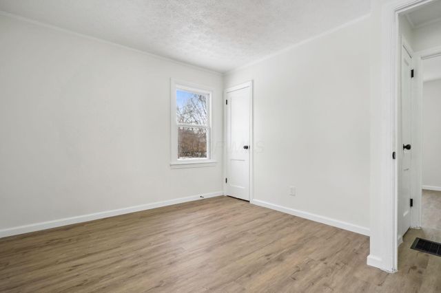 2349 Delbert Road, Columbus, OH 43211