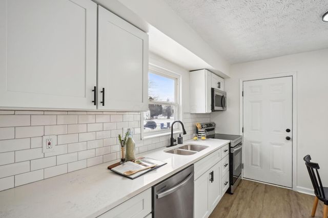 2349 Delbert Road, Columbus, OH 43211