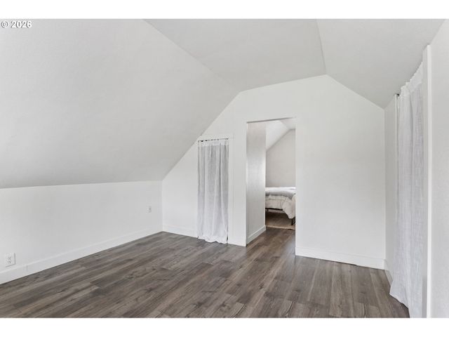406 E JONES St, Yacolt, WA 98675
