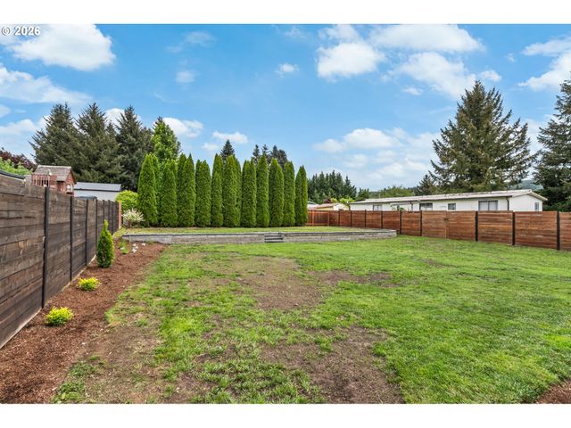 406 E JONES St, Yacolt, WA 98675
