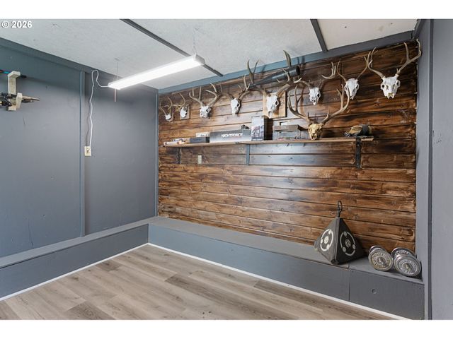 406 E JONES St, Yacolt, WA 98675