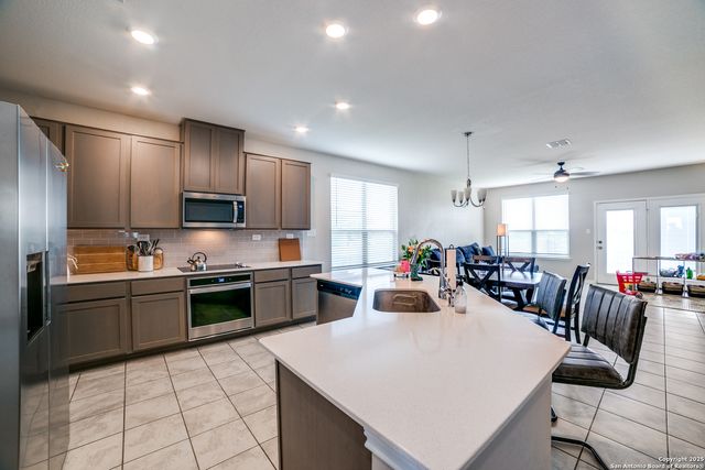 15066 Tethys Way, San Antonio, TX 78245