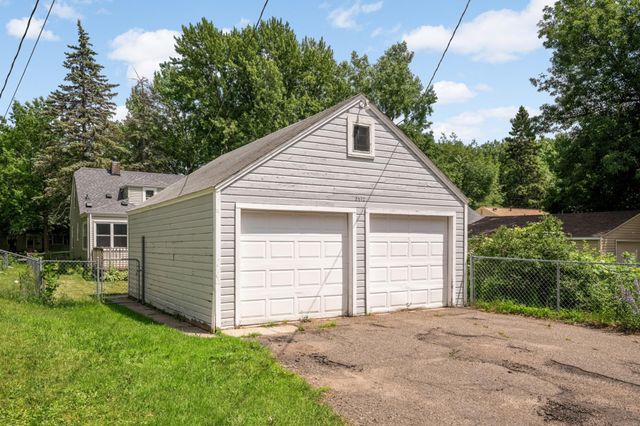 5512 34th Avenue S, Minneapolis, MN 55417