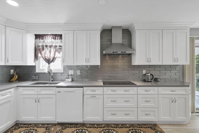 2469 Sandstrom Drive, Columbus, OH 43235