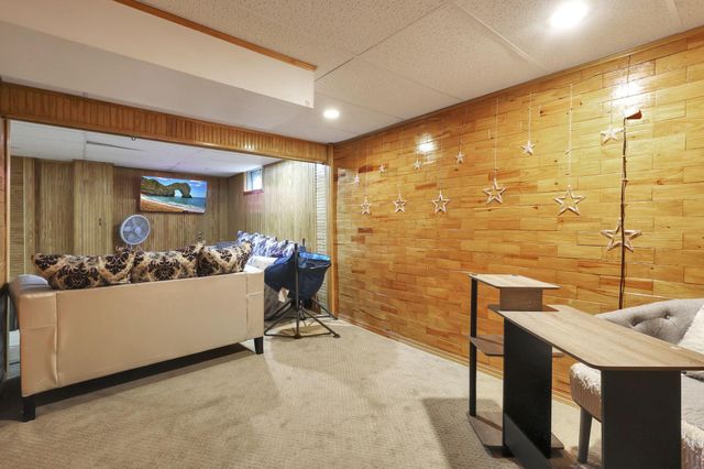 2469 Sandstrom Drive, Columbus, OH 43235