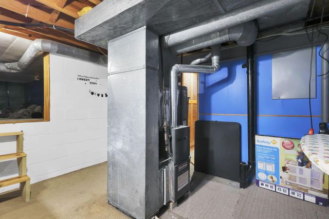 2469 Sandstrom Drive, Columbus, OH 43235