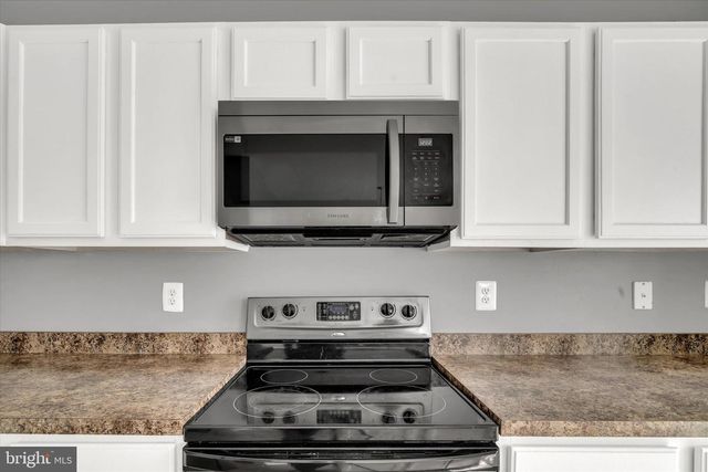 1 LOOKOUT DR, Indian Head, MD 20640