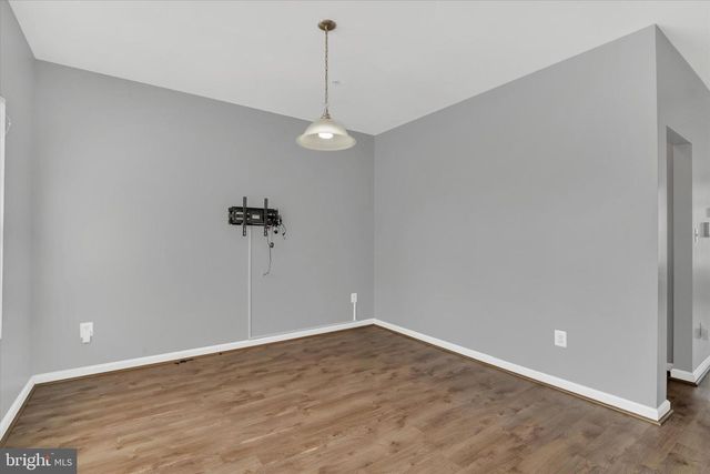 1 LOOKOUT DR, Indian Head, MD 20640