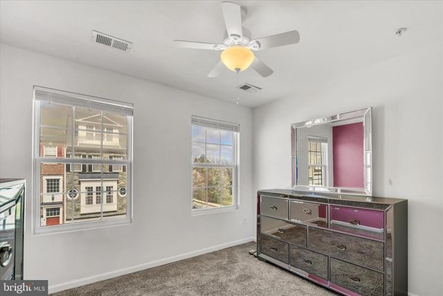 1 LOOKOUT DR, Indian Head, MD 20640