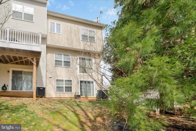 1 LOOKOUT DR, Indian Head, MD 20640