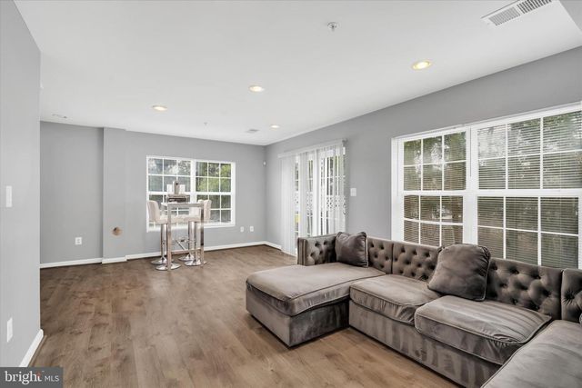 1 LOOKOUT DR, Indian Head, MD 20640