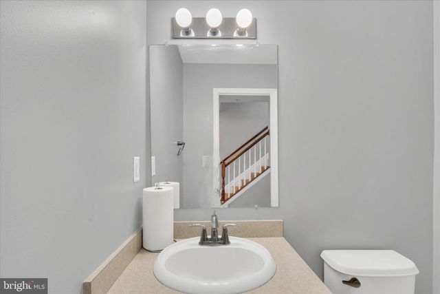 1 LOOKOUT DR, Indian Head, MD 20640