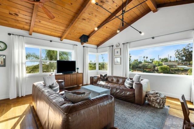 7136 Purdue, La Mesa, CA 91942