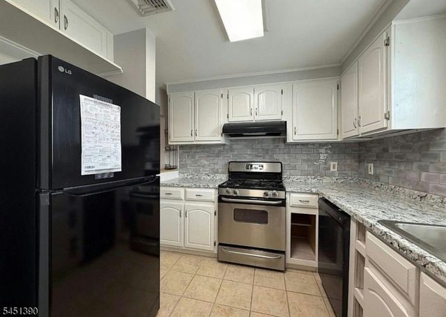 446 Post Ave, Lyndhurst Twp., NJ 07071