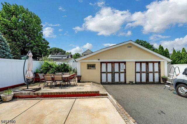 446 Post Ave, Lyndhurst Twp., NJ 07071