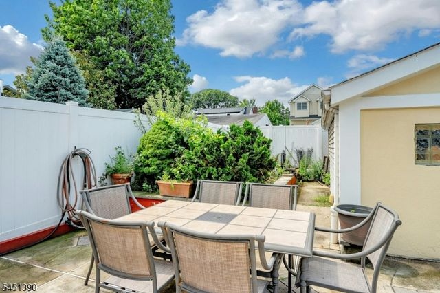 446 Post Ave, Lyndhurst Twp., NJ 07071