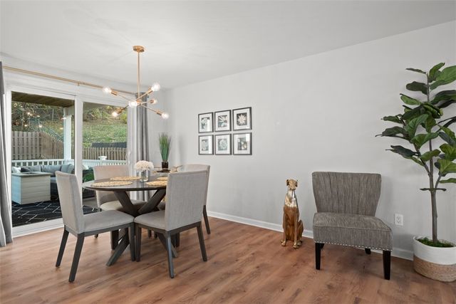 2989 Eastview Rd, Bethel Park, PA 15102